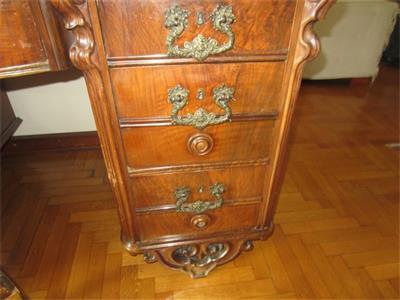 18/2026- lotto di arredi, in parte d' antiquariato, quadri, tappeti
