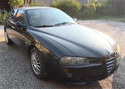 31/26- 01 autovettura Alfa Romeo 156 JTD Sportwagon