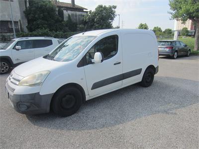 4/2026- 01 autocarro Citroen Berlingo anno 2011