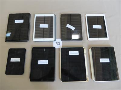4/2026/53 - 08 Apple Ipad vari modelli usati sprovvisti di cavi ed accessori