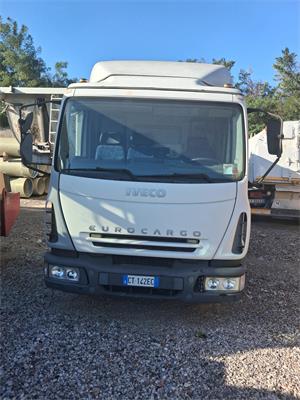 34/26-1- 01 autocarro Iveco 100 Eurocargo