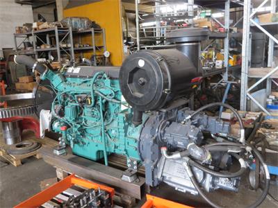 18/25-9- Macchina perforatrice NCB in fase di costruzione ed allestimento, sottocarro marca Sampiera