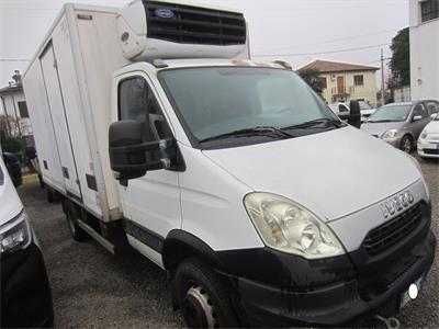 5/2026- Autocarro Iveco Daily furgone isotermico con gruppo frigorifero
