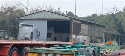 11/25-lotto 3- quota del 100% della piena proprietà di unità immobiliare ad uso magazzino e ripostig