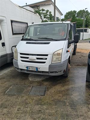 6/25-2- 01 autocarro Ford Transit con cassone Scattolini-cabina doppia