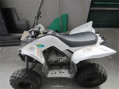 27/26-4- 01 motociclo quad ATV marca Yamaha electric start YFM 90 con chiave d’avviamento