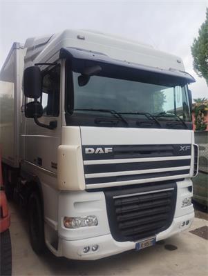 28/26-1-  01 trattore stradale DAF FT XF 105-460