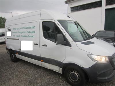 15/26-1- Autocarro Mercedes Sprinter targata GE8..., anno 1° immatricolazi